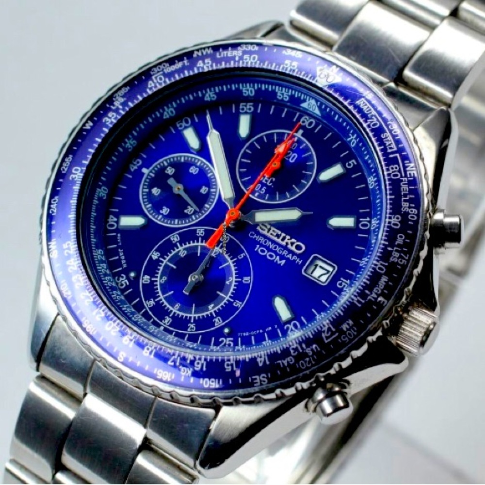 SEIKO Flightmaster Pilot 7T92-0CF0 Chronograph Men's Watch.